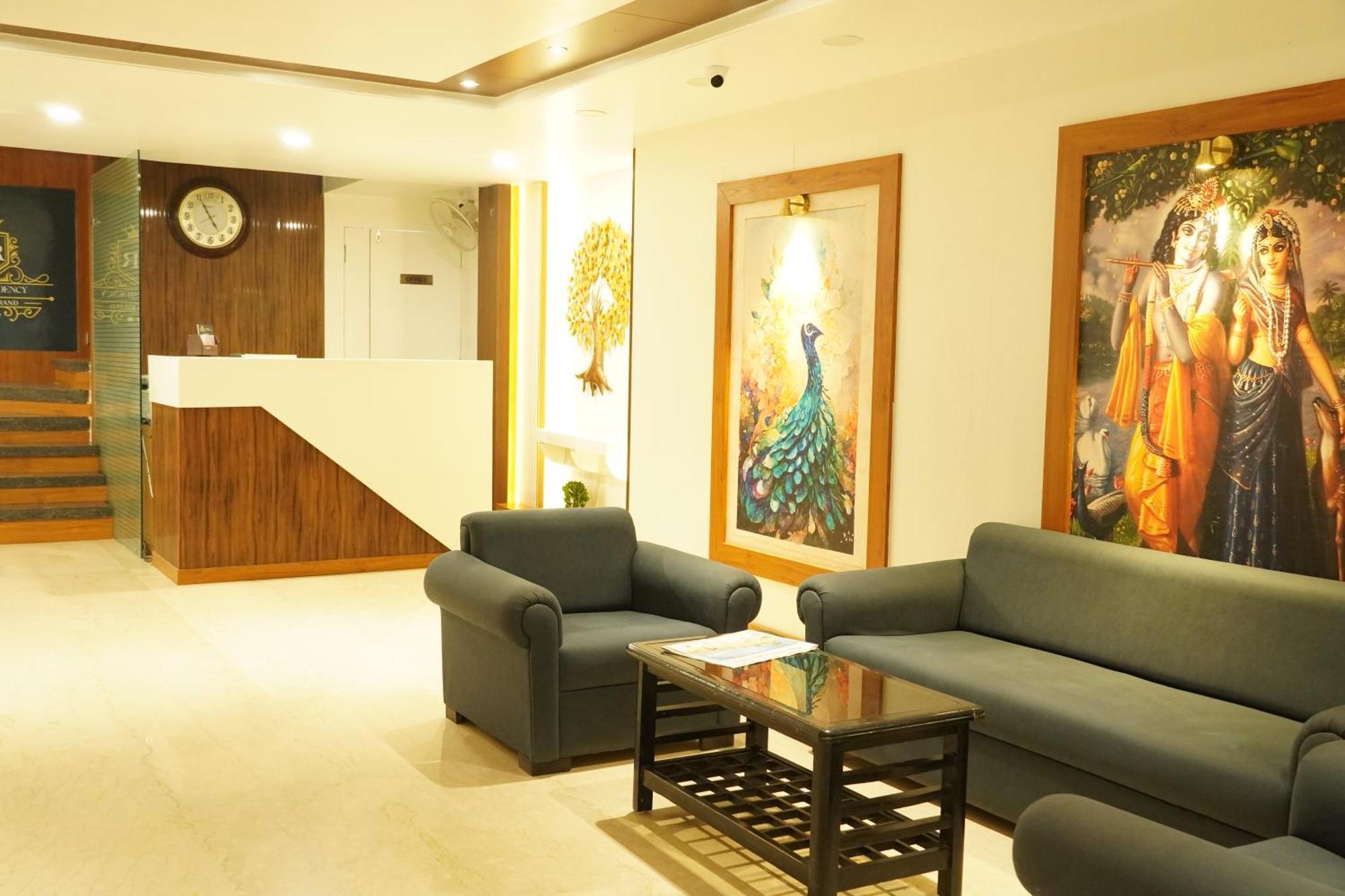 בהופאל Hotel Eleven Heights מראה חיצוני תמונה